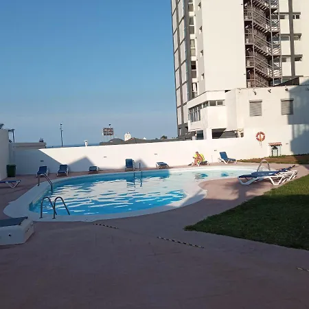 One Bedroom With Pool, 100 Meters From The Beach Appartamento *