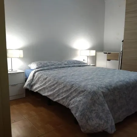 One Bedroom With Pool, 100 Meters From The Beach Apartment *